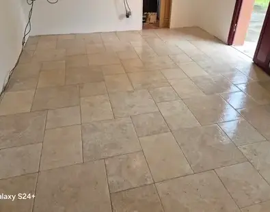 chape liquide Montebourg-5